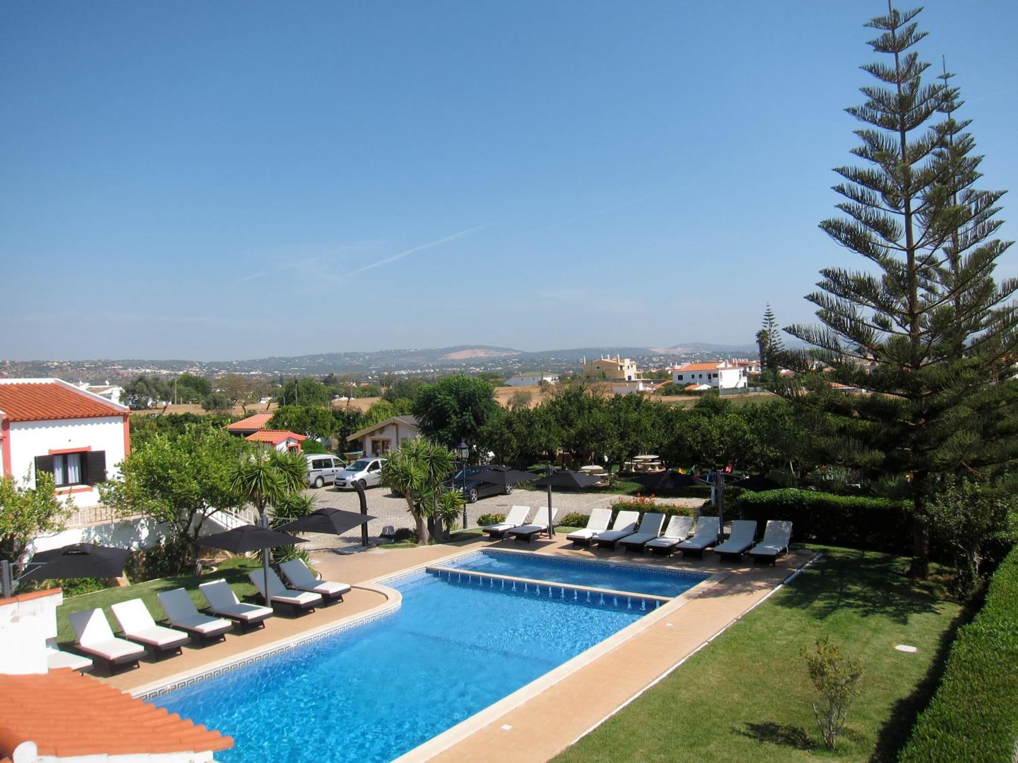 Apartment Ch 1 E 2 Two Up To 10 Guests Casa Da Horta, T1 & T2 *